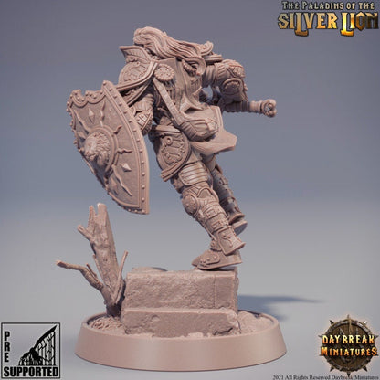 Figurine JDR Guerriere Marie du Lion d'Argent Daybreak Miniatures impression 3D